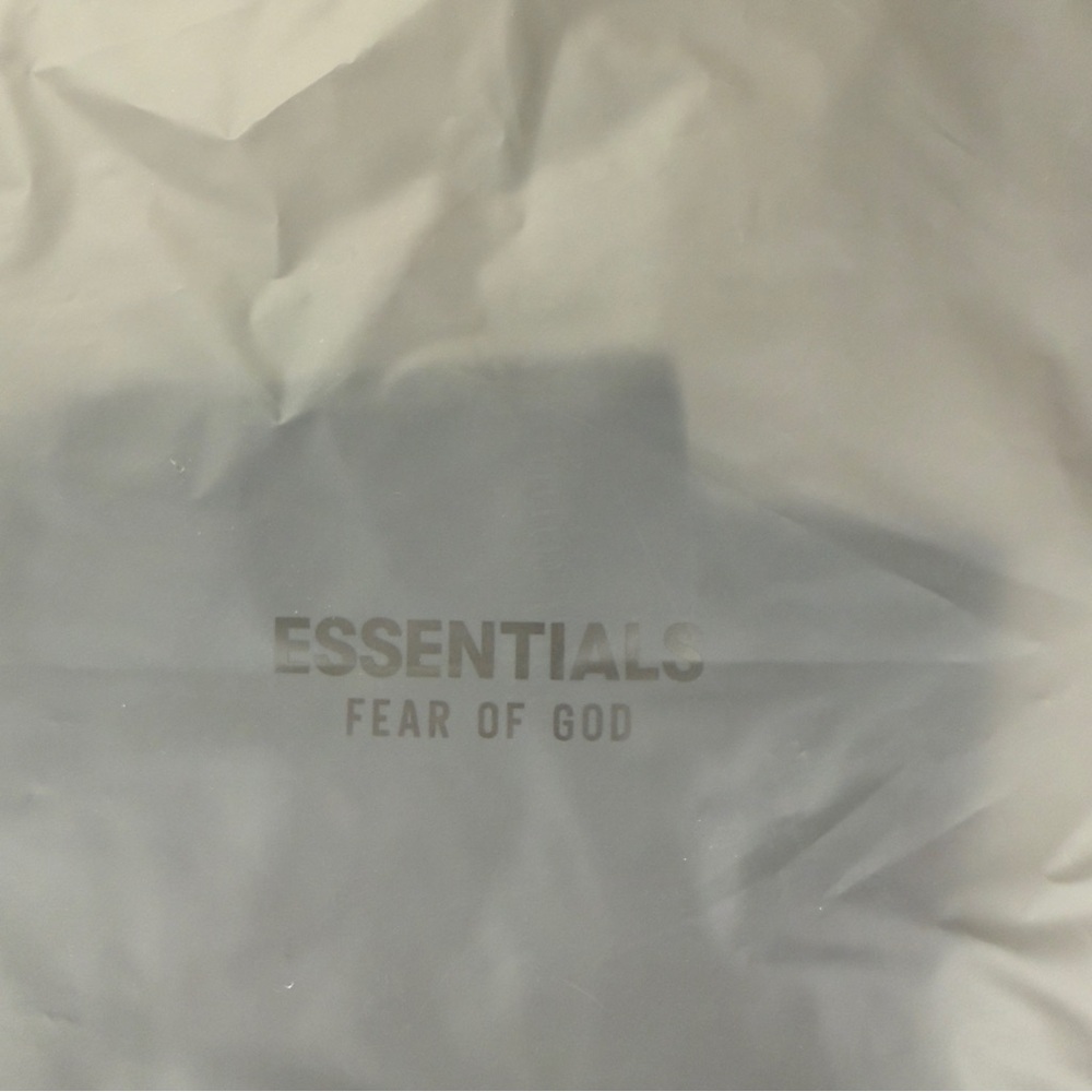 Fear of God Essentials Men's Size Small NWT Oversized Baggy 100% Cotton T-Shirt - Picture 10 of 16